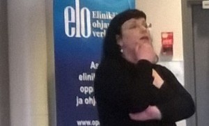 Anni Karttunen esitteli Pohjois-Savon seurantatyökalua.